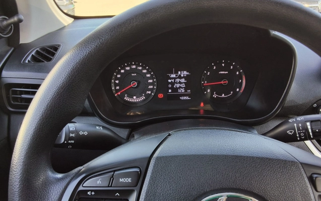 imagem-https://www.socarrao.com.br/sc-vehicle-images-prod/3966492/1789805658555-2_033123.jpg