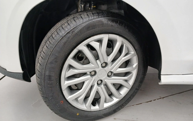 imagem-https://www.socarrao.com.br/sc-vehicle-images-prod/3966529/1789805677783-1_012450.jpg