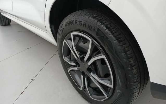 imagem-https://www.socarrao.com.br/sc-vehicle-images-prod/3966575/1789805703868-1_035352.jpg