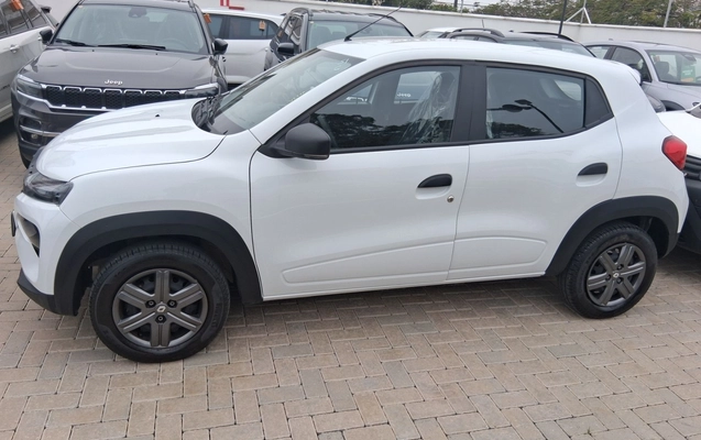 imagem-https://www.socarrao.com.br/sc-vehicle-images-prod/3966581/1789805706171-1_043429.jpg
