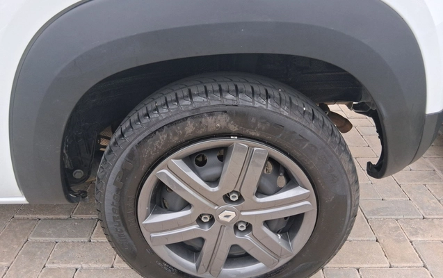 imagem-https://www.socarrao.com.br/sc-vehicle-images-prod/3966581/1789805706174-1_043433.jpg