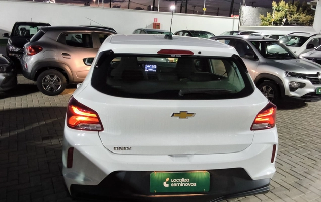 imagem-https://www.socarrao.com.br/sc-vehicle-images-prod/3966590/1789805709987-2_063141.jpg