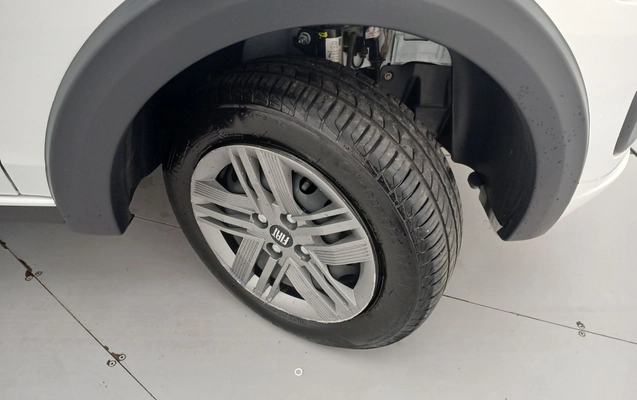 imagem-https://www.socarrao.com.br/sc-vehicle-images-prod/3966602/1789805716219-2_052050.jpg