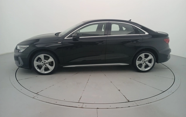 imagem-https://www.socarrao.com.br/sc-vehicle-images-prod/3966621/1789805728162-1_073027.jpg