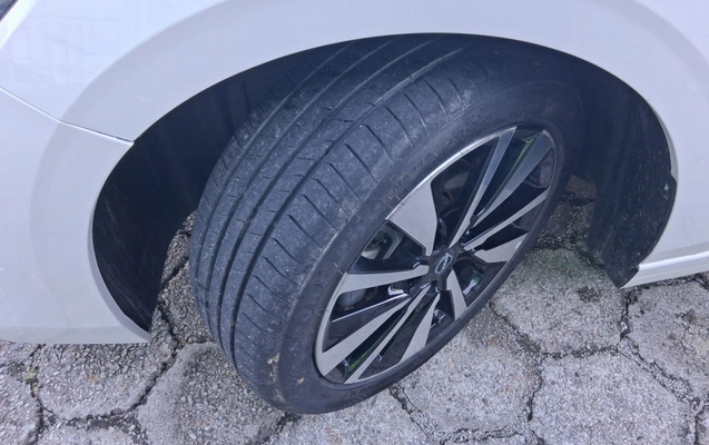 imagem-https://www.socarrao.com.br/sc-vehicle-images-prod/3966632/1789805731054-1_030058.jpg