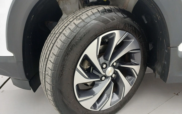 imagem-https://www.socarrao.com.br/sc-vehicle-images-prod/3966664/1789805746930-1_070037.jpg