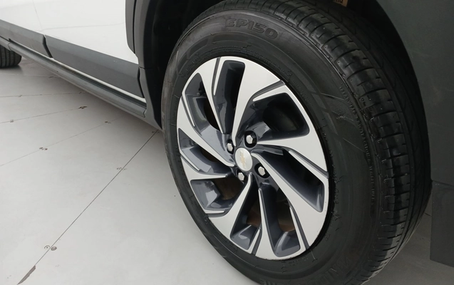 imagem-https://www.socarrao.com.br/sc-vehicle-images-prod/3966664/1789805746932-1_070038.jpg