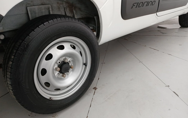 imagem-https://www.socarrao.com.br/sc-vehicle-images-prod/3966718/1789805792401-1_125706.jpg