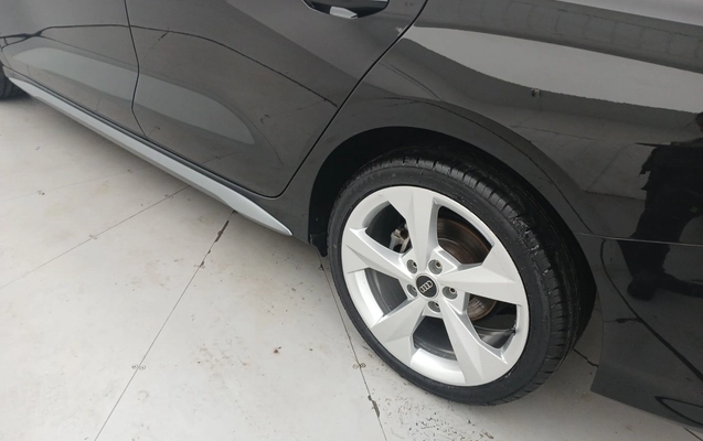 imagem-https://www.socarrao.com.br/sc-vehicle-images-prod/3966719/1789805793597-1_104420.jpg