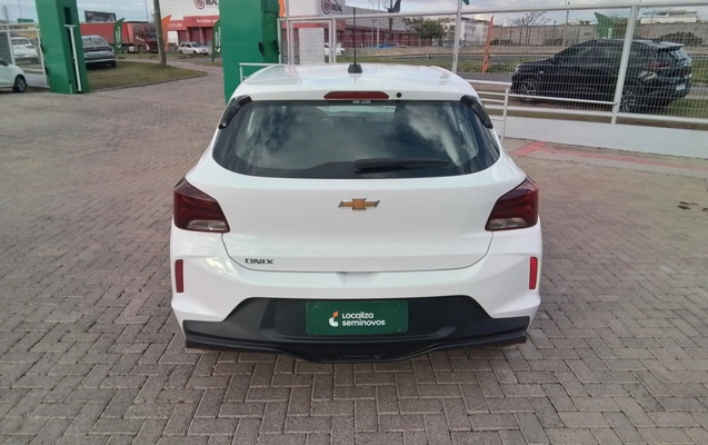 imagem-https://www.socarrao.com.br/sc-vehicle-images-prod/3966838/1789806783529-2_050808.jpg