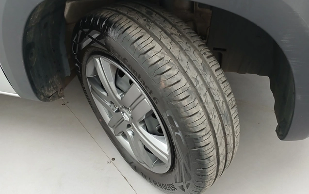 imagem-https://www.socarrao.com.br/sc-vehicle-images-prod/3966896/1789807288896-1_055817.jpg