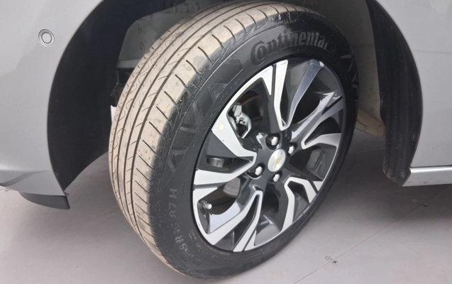 imagem-https://www.socarrao.com.br/sc-vehicle-images-prod/3966904/1789807320754-1_052645.jpg