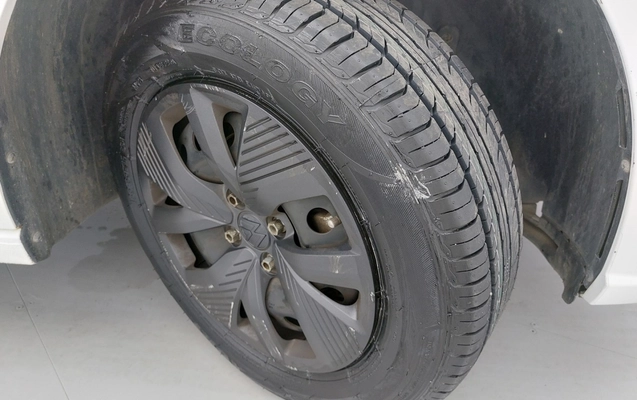 imagem-https://www.socarrao.com.br/sc-vehicle-images-prod/3966906/1789807326801-1_055647.jpg