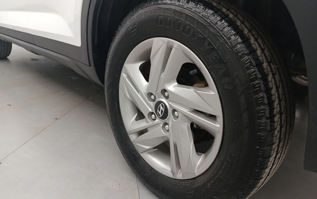 imagem-https://www.socarrao.com.br/sc-vehicle-images-prod/3966911/1789807346624-2_055718.jpg