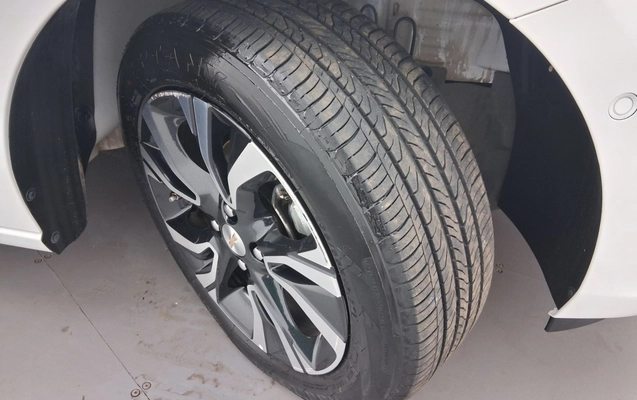 imagem-https://www.socarrao.com.br/sc-vehicle-images-prod/3966927/1789807436233-1_053012.jpg