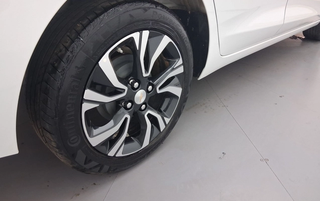 imagem-https://www.socarrao.com.br/sc-vehicle-images-prod/3966927/1789807436233-1_053015.jpg