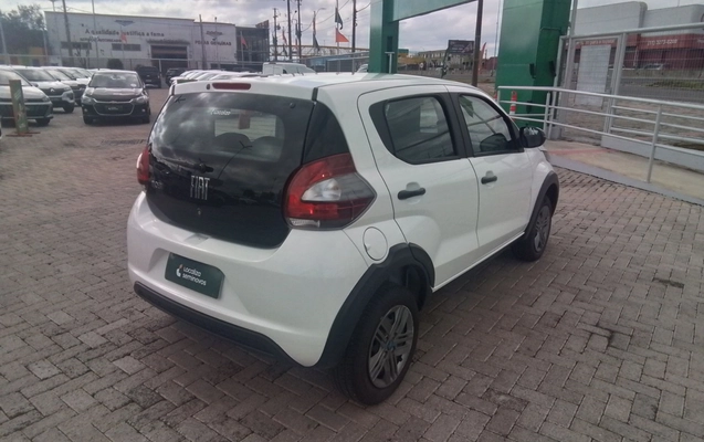 imagem-https://www.socarrao.com.br/sc-vehicle-images-prod/3966932/1789807453988-1_110345.jpg