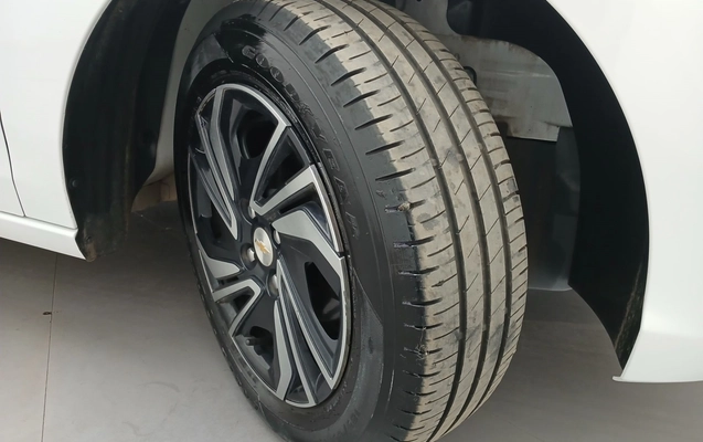 imagem-https://www.socarrao.com.br/sc-vehicle-images-prod/3966955/1789807557154-1_025159.jpg