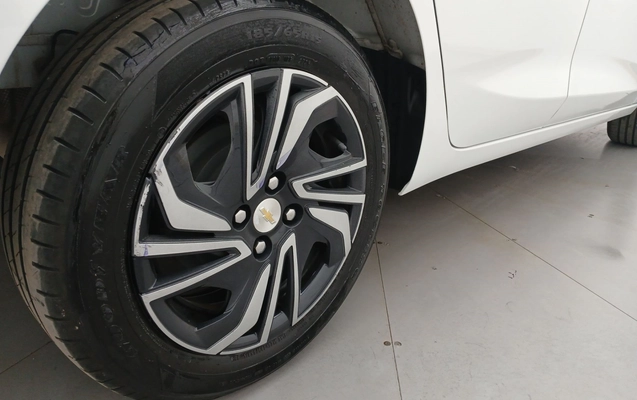 imagem-https://www.socarrao.com.br/sc-vehicle-images-prod/3966955/1789807557156-1_025201.jpg
