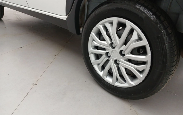 imagem-https://www.socarrao.com.br/sc-vehicle-images-prod/3966959/1789807574622-1_092553.jpg
