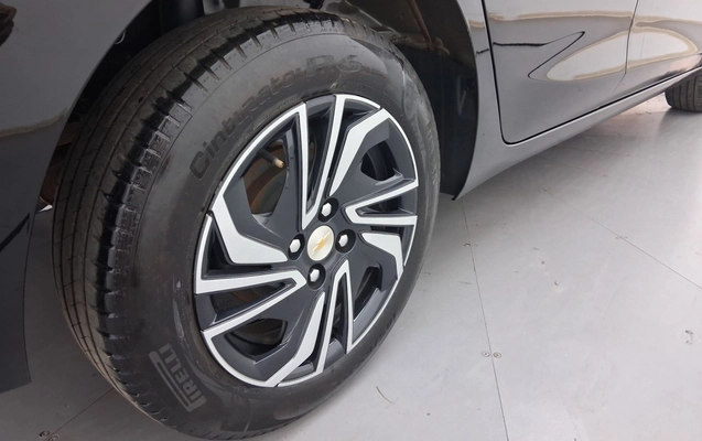 imagem-https://www.socarrao.com.br/sc-vehicle-images-prod/3966972/1789807637037-1_052543.jpg