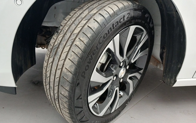 imagem-https://www.socarrao.com.br/sc-vehicle-images-prod/3966976/1789807659846-1_020644.jpg