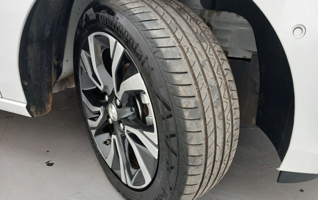 imagem-https://www.socarrao.com.br/sc-vehicle-images-prod/3966976/1789807659849-1_020647.jpg