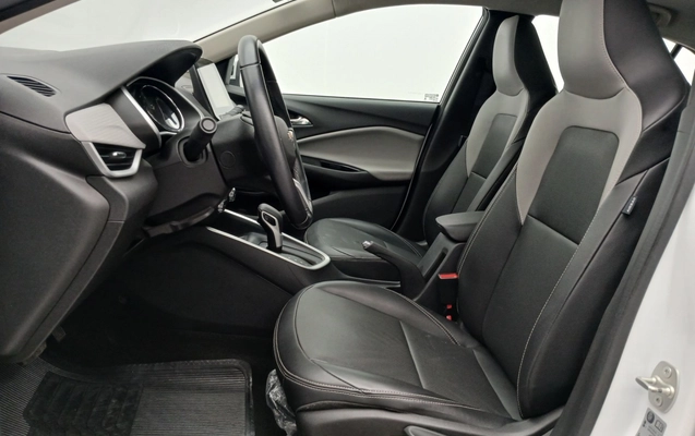 imagem-https://www.socarrao.com.br/sc-vehicle-images-prod/3966976/1789807659855-1_020652.jpg