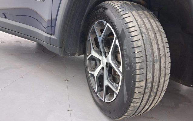 imagem-https://www.socarrao.com.br/sc-vehicle-images-prod/3966980/1789807677182-1_055045.jpg