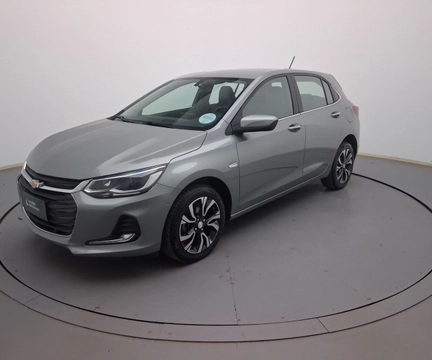 Chevrolet Onix 2025 Prata — foto 1 de 3