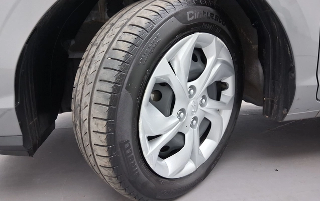 imagem-https://www.socarrao.com.br/sc-vehicle-images-prod/3967032/1789808314810-2_125127.jpg