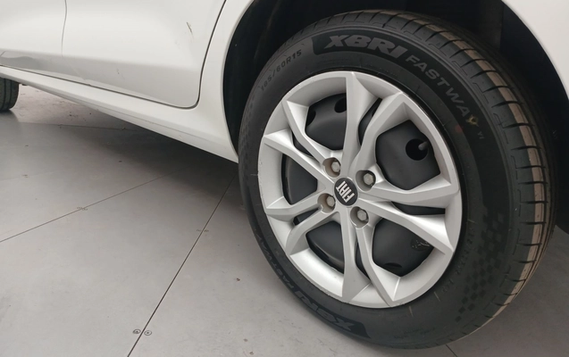 imagem-https://www.socarrao.com.br/sc-vehicle-images-prod/3967033/1789808320247-1_061022.jpg