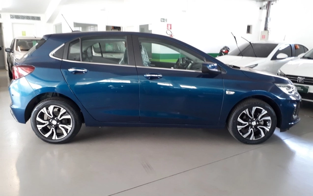 imagem-https://www.socarrao.com.br/sc-vehicle-images-prod/3967039/1789808364507-1_012715.jpg