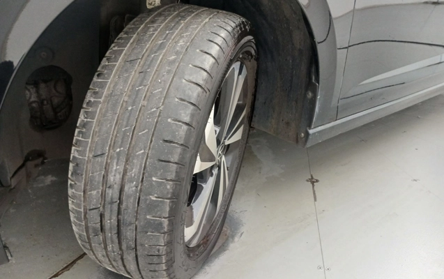 imagem-https://www.socarrao.com.br/sc-vehicle-images-prod/3967041/1789808380778-2_061039.jpg