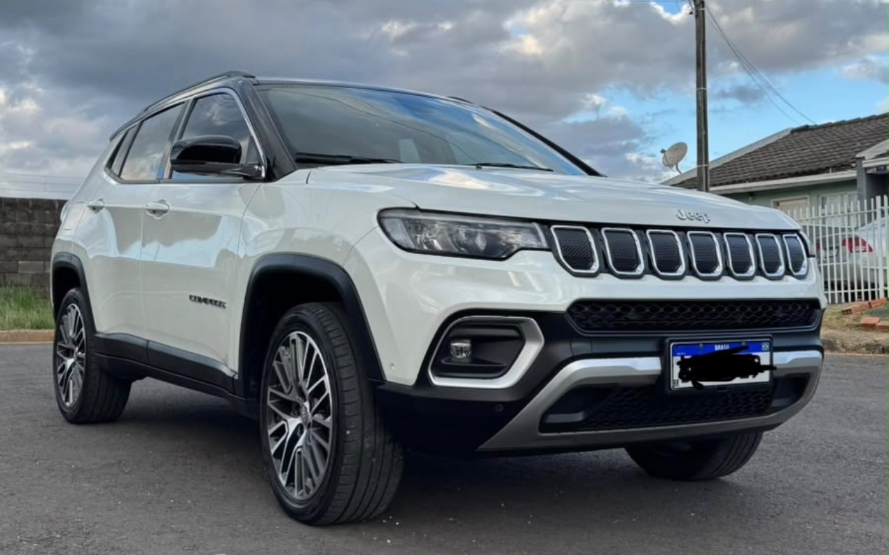 Jeep Compass 2022 Branco — foto 1 de 3