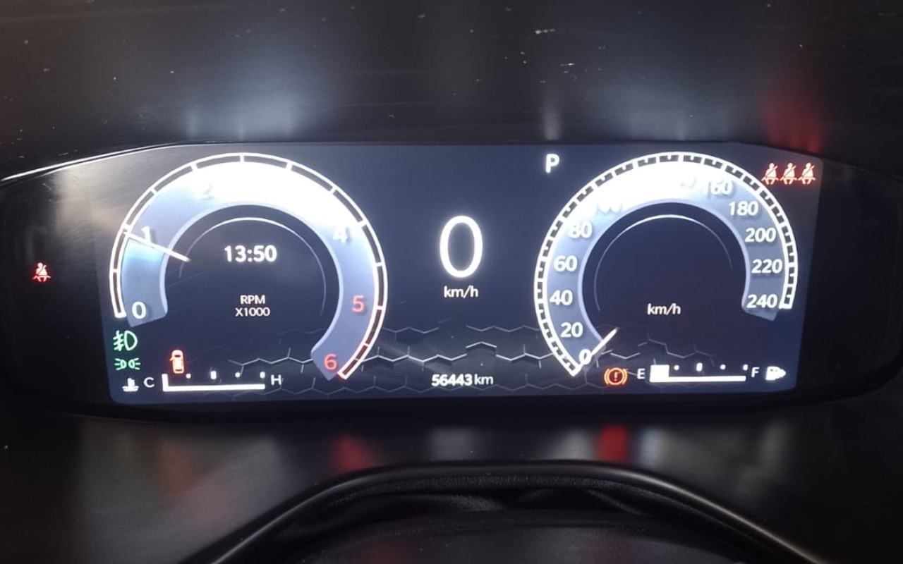 imagem-https://www.socarrao.com.br/sc-vehicle-images-prod/3967073/1789818332079-NmVhNjgxODktNjE2ZS00MWQ1LTg3N2ItZjZiNjljYTMyOWFmLmpwZWc.jpeg