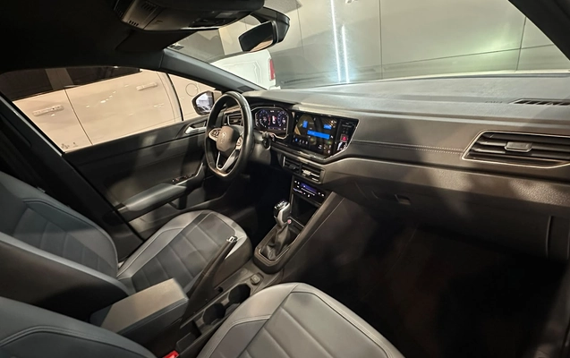 imagem-https://www.socarrao.com.br/sc-vehicle-images-prod/3967162/1789819488672-003_0db85cbdb684a82b994f39c90c1d48bd.jpg