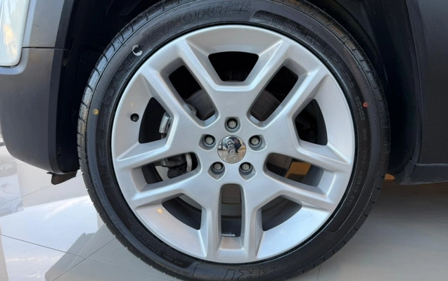 imagem-https://www.socarrao.com.br/sc-vehicle-images-prod/3967244/1789820031117-10_091713.jpg