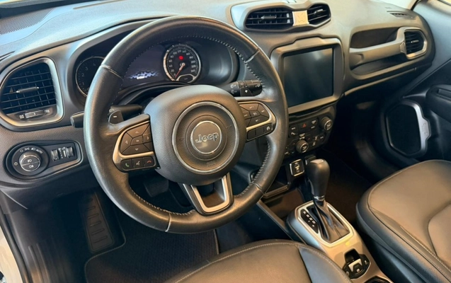 imagem-https://www.socarrao.com.br/sc-vehicle-images-prod/3967244/1789820031125-4_091712.jpg