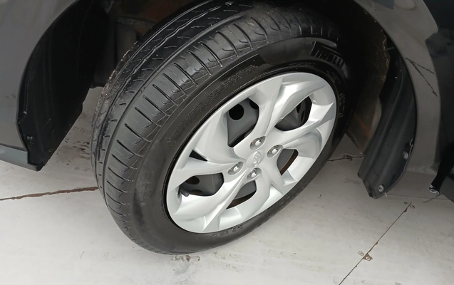imagem-https://www.socarrao.com.br/sc-vehicle-images-prod/3967248/1789820129600-1_021319.jpg