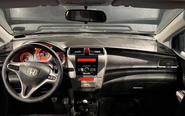 imagem-https://www.socarrao.com.br/sc-vehicle-images-prod/3967339/1789820642889-ac3b0e272eca462c99b695538ba687f7_1789820598856.jpg