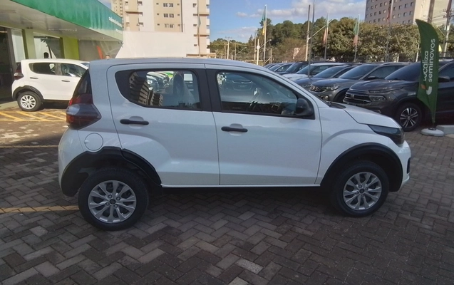 imagem-https://www.socarrao.com.br/sc-vehicle-images-prod/3967352/1789820851345-2_085424.jpg