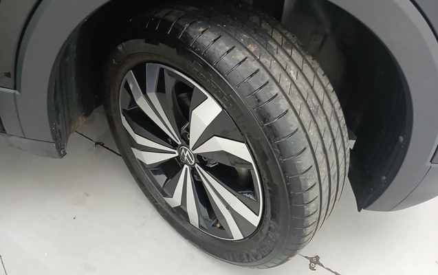 imagem-https://www.socarrao.com.br/sc-vehicle-images-prod/3967360/1789821043542-1_050021.jpg