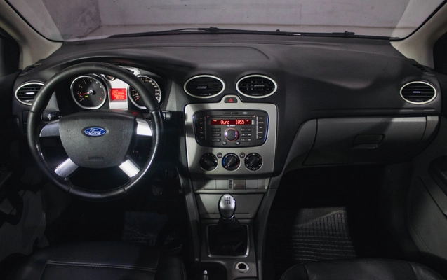 imagem-https://www.socarrao.com.br/sc-vehicle-images-prod/3967372/1789821312272-a664b553-fca1-4efb-9e66-43f37da4bc0b.jpg