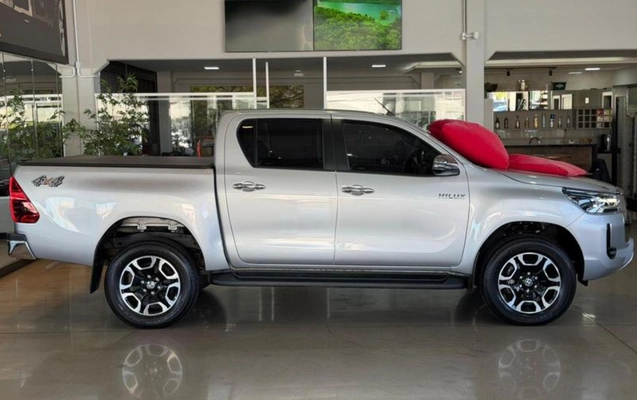 imagem-https://www.socarrao.com.br/sc-vehicle-images-prod/3967380/1789821429049-ODQyNDU2OF8xX0JfN2JjOTc5MWZkMS5qcGVn.jpeg