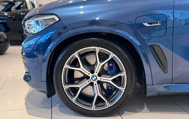 imagem-https://www.socarrao.com.br/sc-vehicle-images-prod/3967381/1789821548652-e3b534e62e0647ceb04ebdad66538e75_1789821383690.jpg
