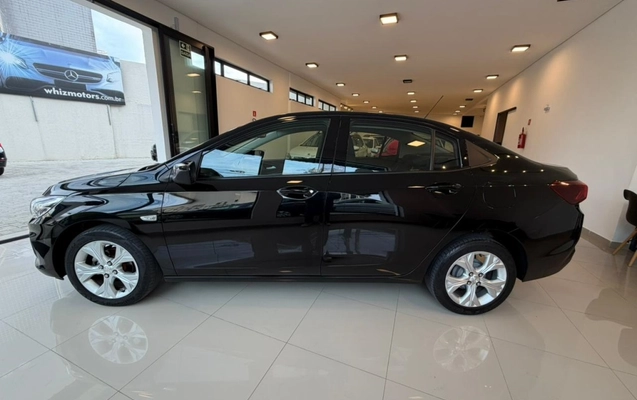 imagem-https://www.socarrao.com.br/sc-vehicle-images-prod/3967405/1789821810539-15_092719.jpg