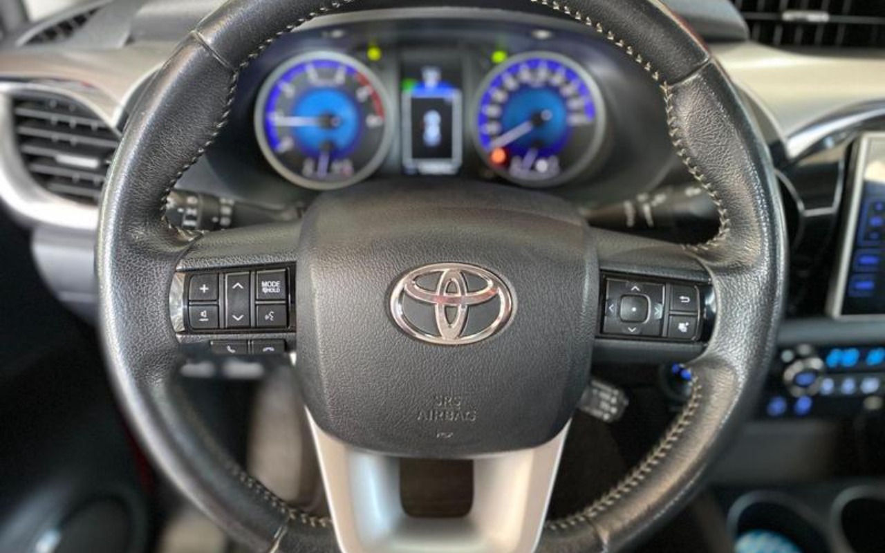 imagem-https://www.socarrao.com.br/sc-vehicle-images-prod/3967406/1789821836320-ODI4ODI1Nl8zX0JfYWZhYjY2N2Q2Yy5qcGVn.jpeg