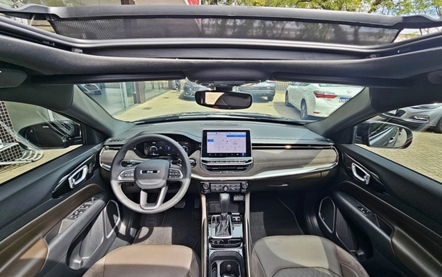 imagem-https://www.socarrao.com.br/sc-vehicle-images-prod/3967411/1789822062276-3rCrygjs9W4MNB433NDhw53G4QCBZnHy.jpg