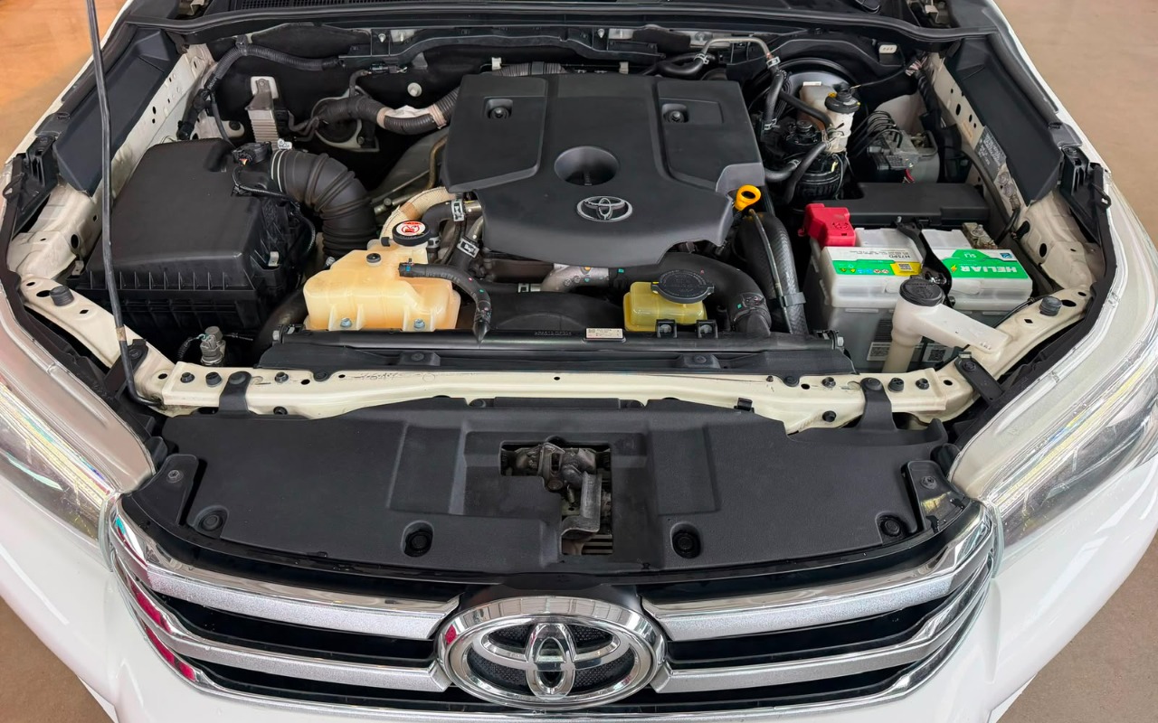 imagem-https://www.socarrao.com.br/sc-vehicle-images-prod/3967414/1789822133173-V2hhdHNBcHAgSW1hZ2UgMjAyNi0wOC0wNiBhdCAxMC4wMi4zMCAoMykuanBlZw.jpeg